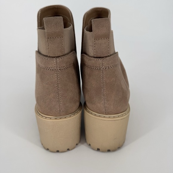 Dolce Vita Rielle Lug Sole Wedge‎ Faux Leather Chelsea Boots Tan Women's Size 8 - Picture 4 of 6
